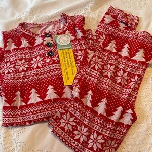 Gigi and Max NWT Holiday Pajamas